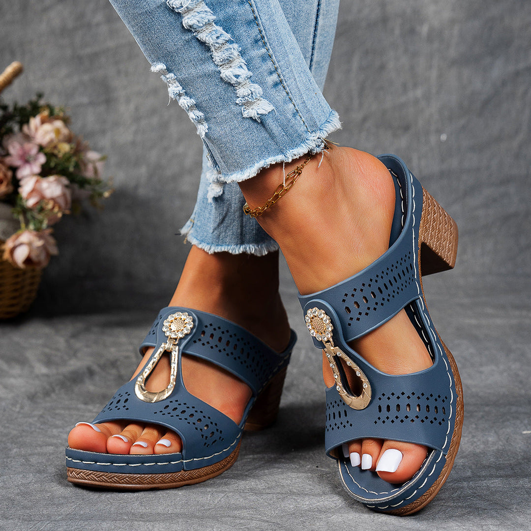 Nicoleta – Orthopädische Sandale Mit Zirkonia