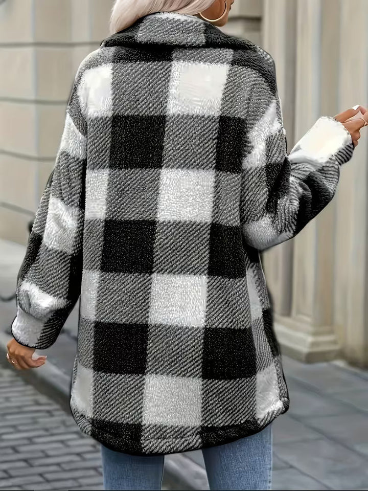 Zariana – Plüschjacke Mit Kariertem Muster im Grenzüberschreitend-Stil