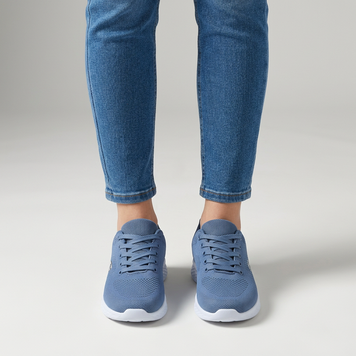 Alixia - Bequeme Sneaker Mit Schnürung