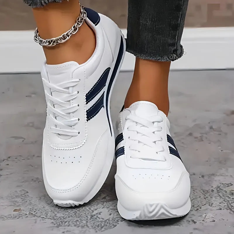 Larenda – Orthopädischer Schnür Turnschuh