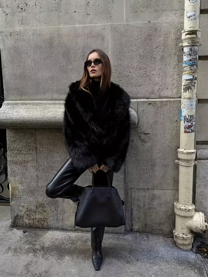 Jorida – Oversized-jacke Aus Kunstfell Mit Gekürztem Revers