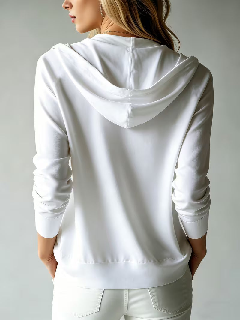 Avila – Langärmelige Strickjacke mit Kapuze und Knöpfen
