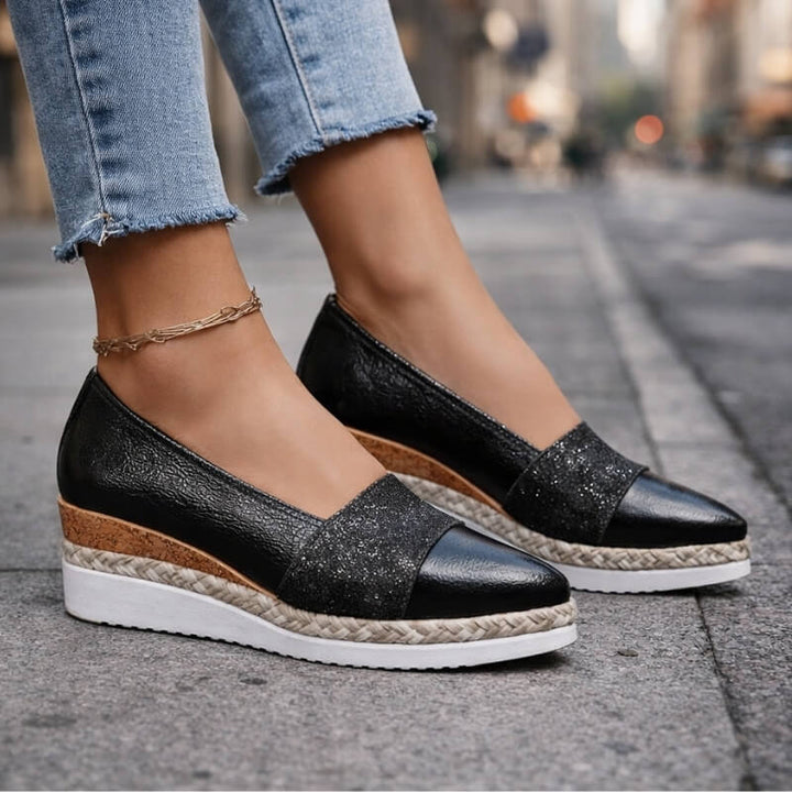 Jahaira – Elegante Rutschfeste Keilabsatzschuhe