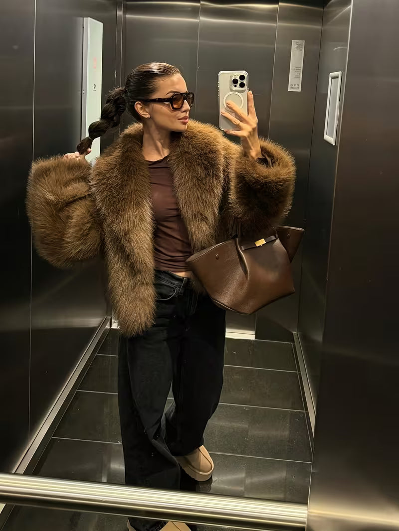 Jorida – Oversized-jacke Aus Kunstfell Mit Gekürztem Revers