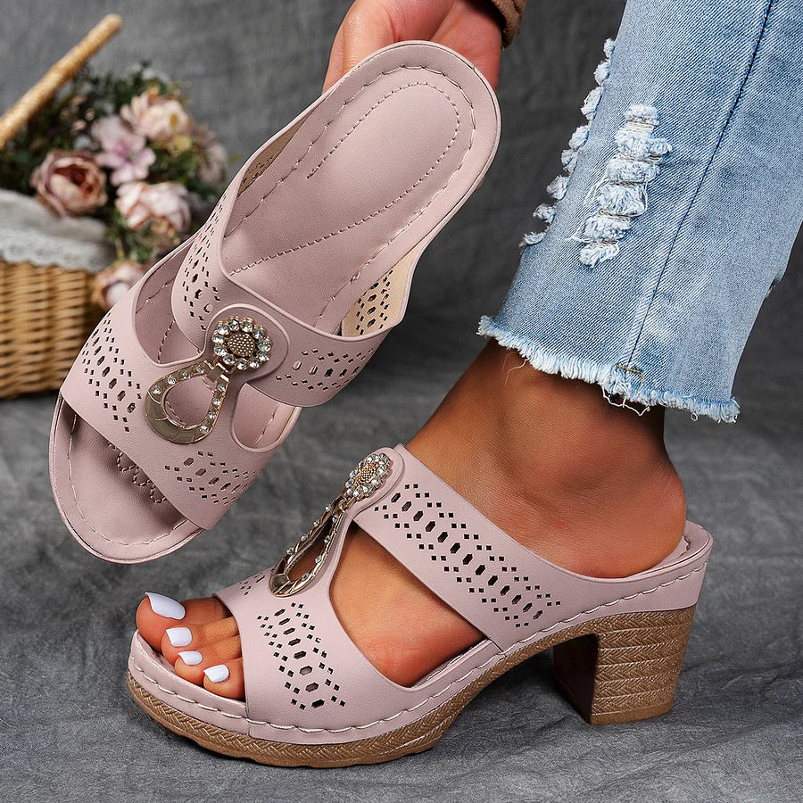 Nicoleta – Orthopädische Sandale Mit Zirkonia