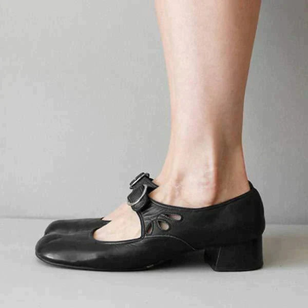 Lois - Schuhe Mit Einer Schnalle