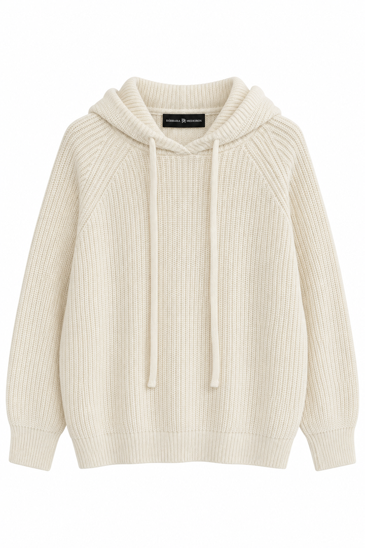 Sasithon – Gerippter Strickpullover mit Kapuze und Kordelzug