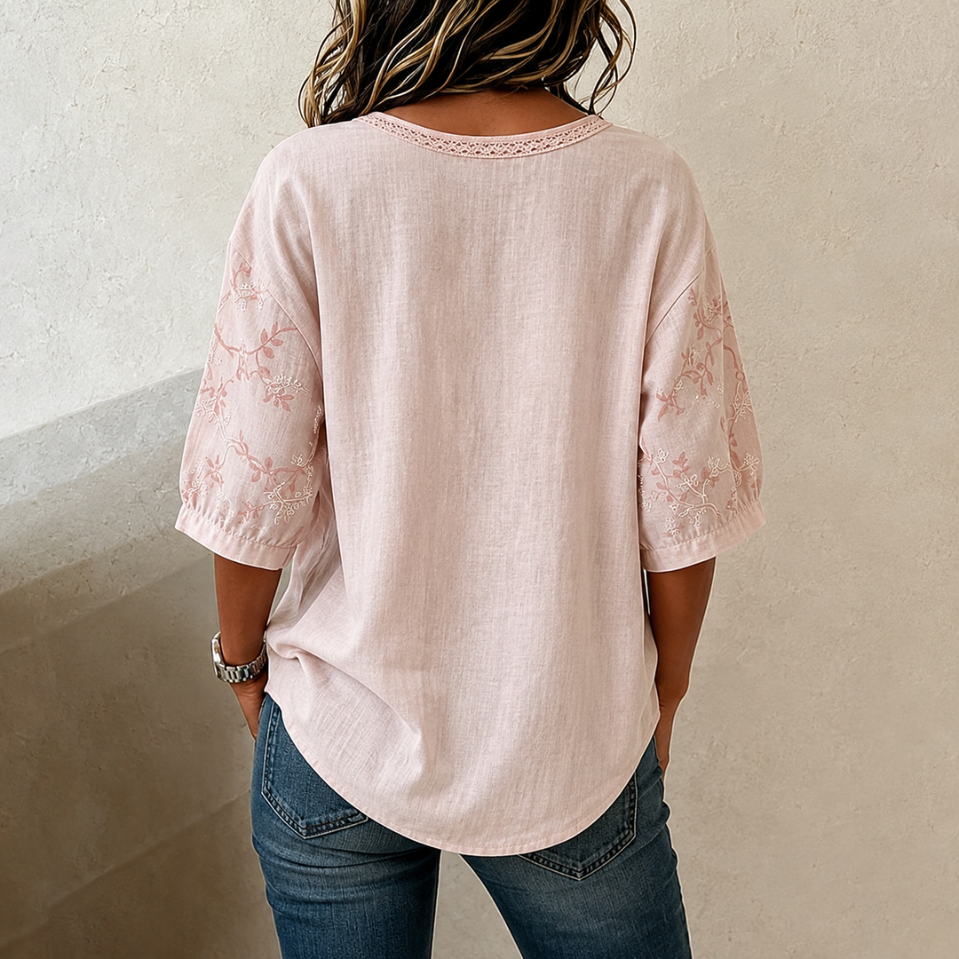 Tilija – Bestickte Bluse Mit halben Ärmeln Und Bindeband Vorne