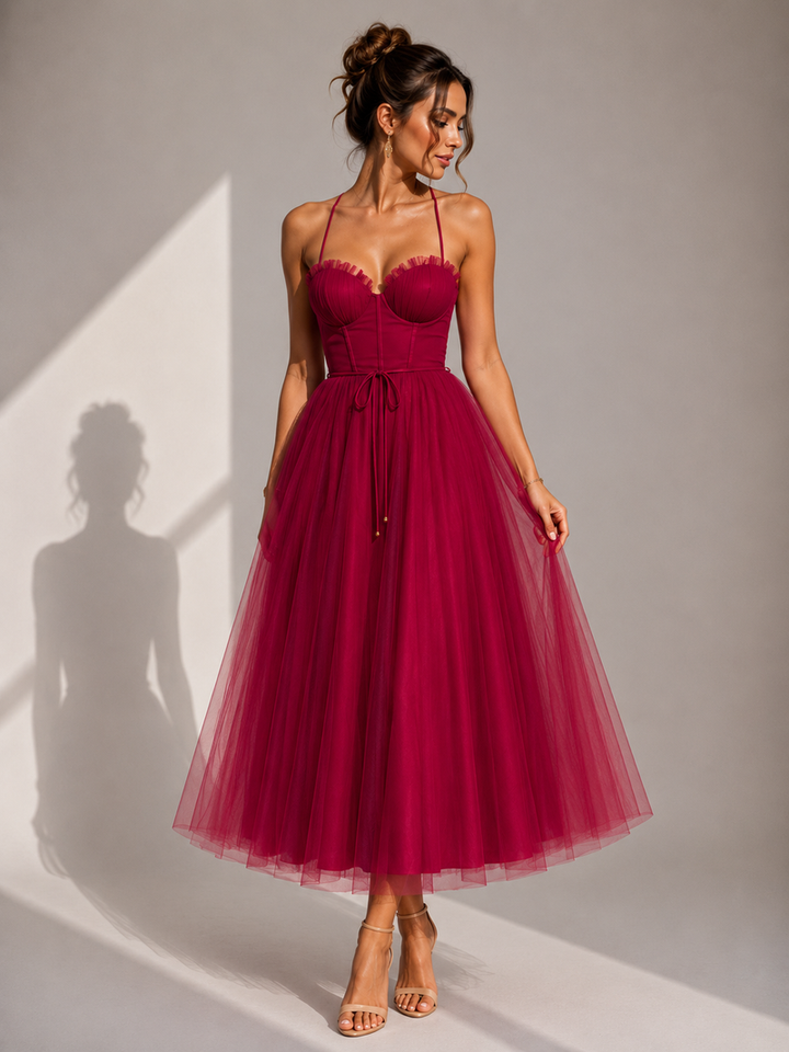 Chiyoko - Elegantes Midikleid Mit Offenem Rücken