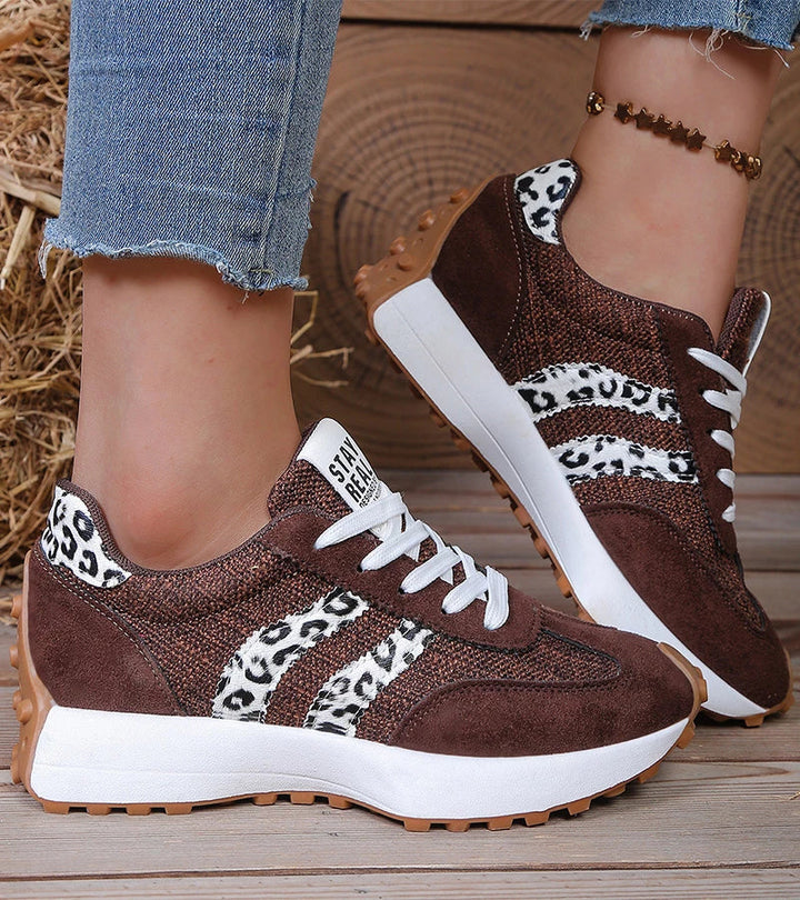 Jonara – Turnschuh Im Retro-Stil Mit Plateausohle