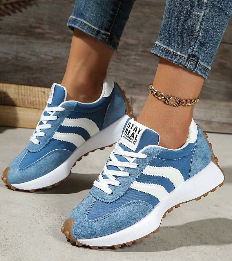 Jonara – Turnschuh Im Retro-Stil Mit Plateausohle