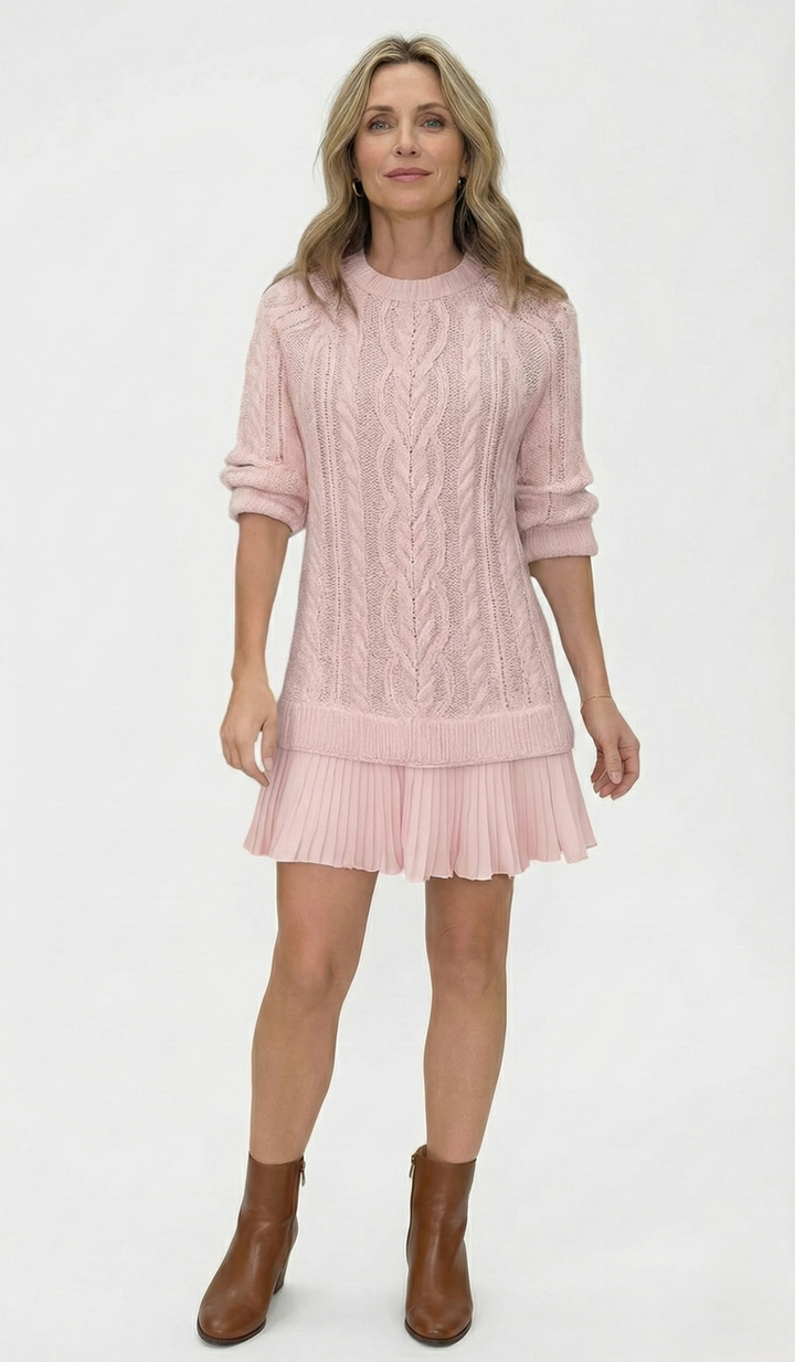 Dilin – Strickkleid Mit Zopfmuster