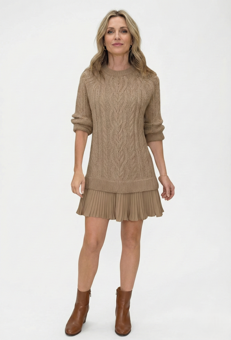 Dilin – Strickkleid Mit Zopfmuster