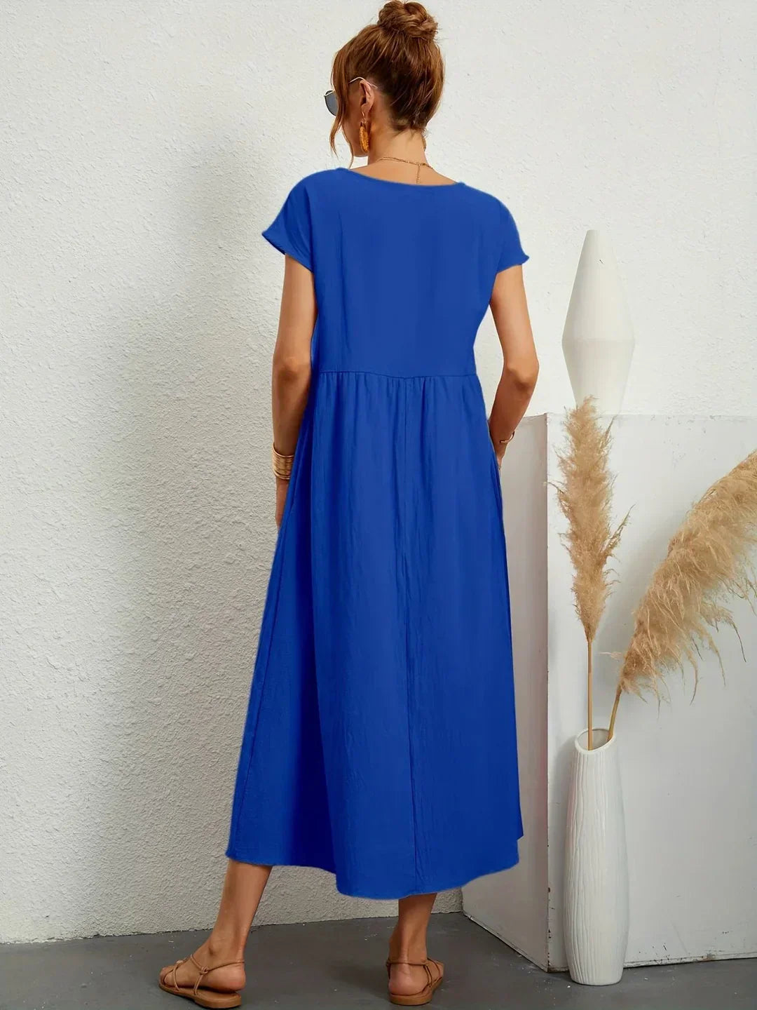 Neila – Oversized Maxikleid mit Tasche