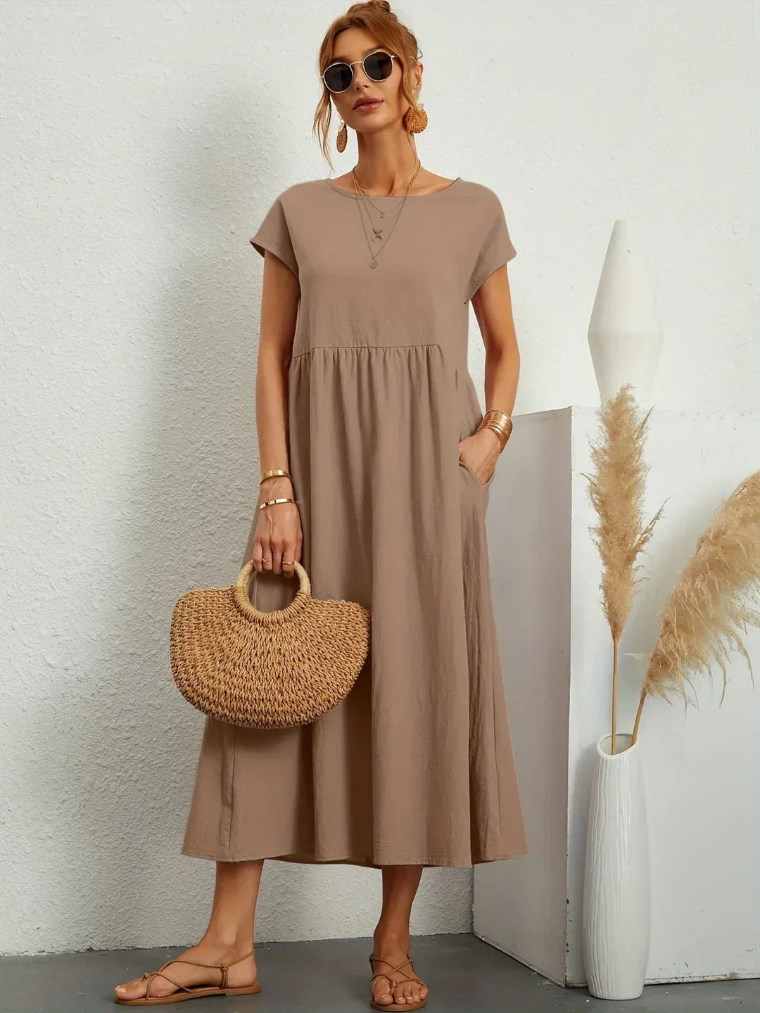 Neila – Oversized Maxikleid mit Tasche