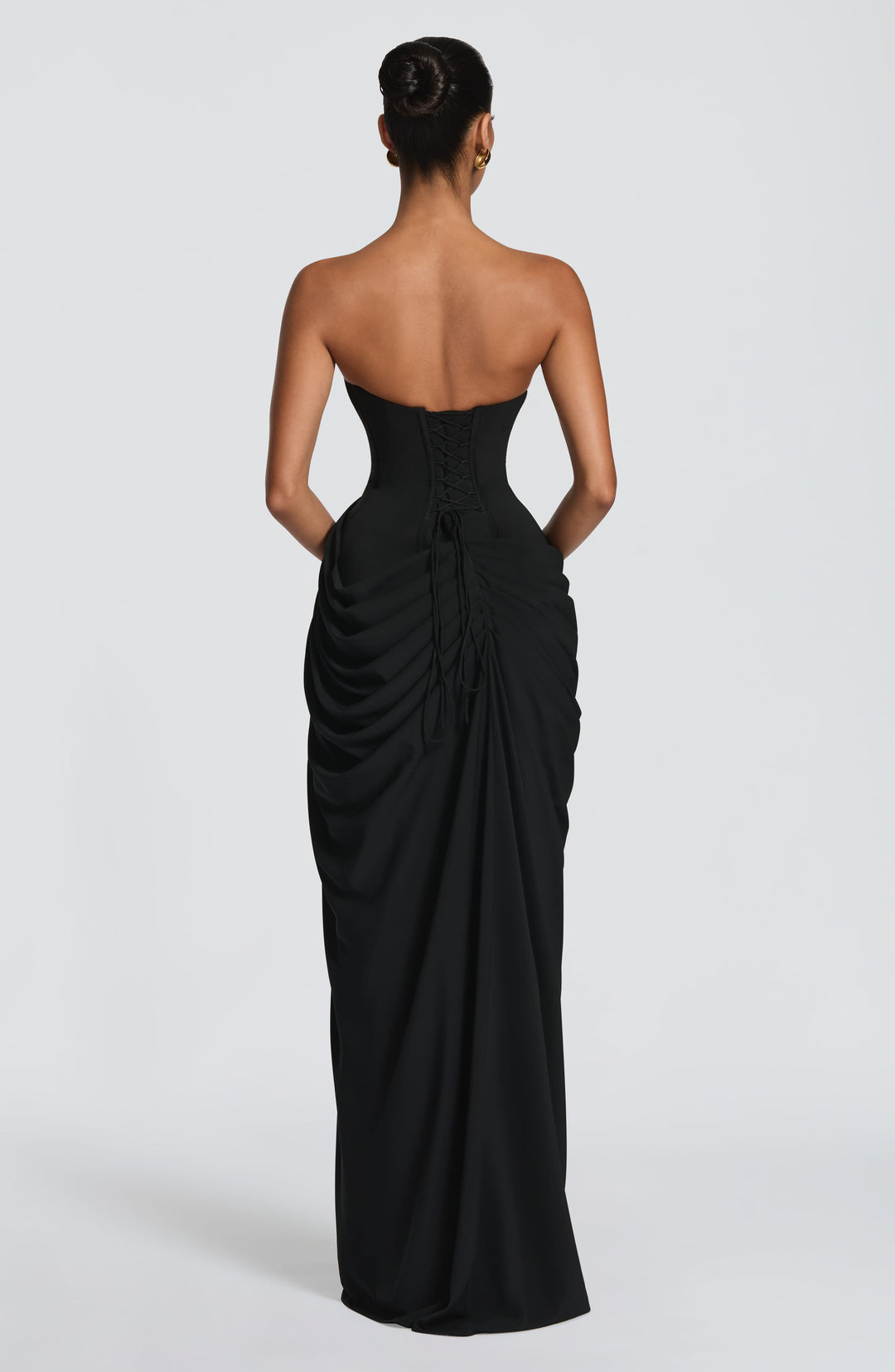 Narja – Trägerloses Maxikleid