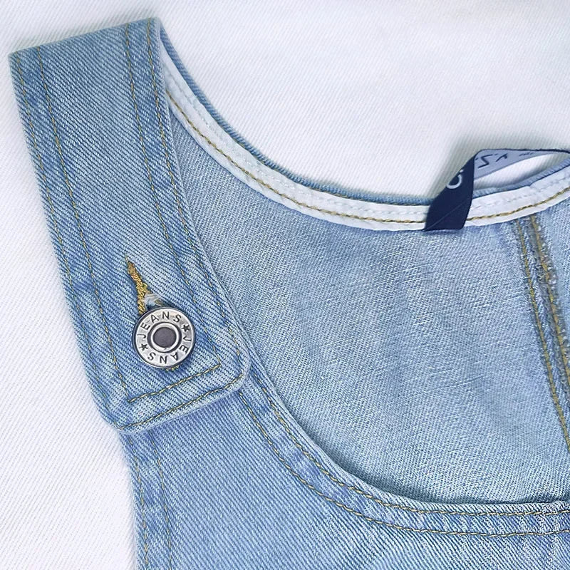 Lucelia – Praktisches Und Leichtes Jeans Kleid