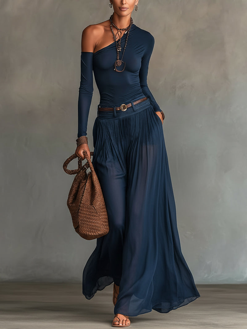 Hnisa – Ein-Schulter-Jumpsuit mit Plissee und weitem Hosenbein