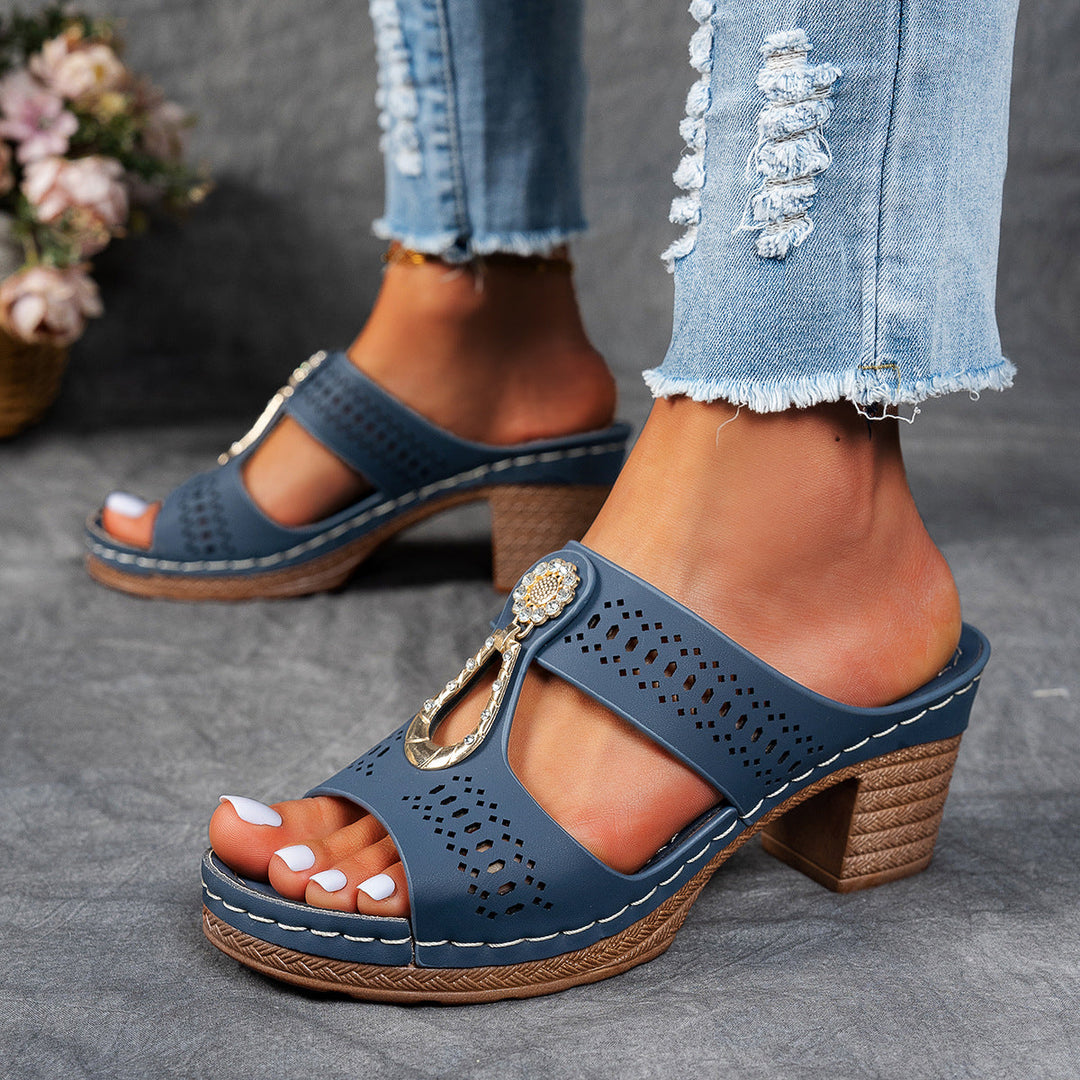 Nicoleta – Orthopädische Sandale Mit Zirkonia