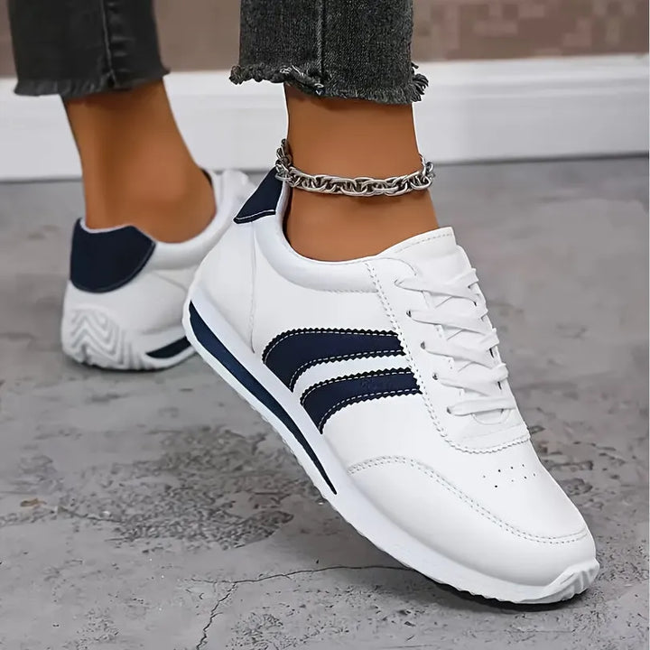 Larenda – Orthopädischer Schnür Turnschuh