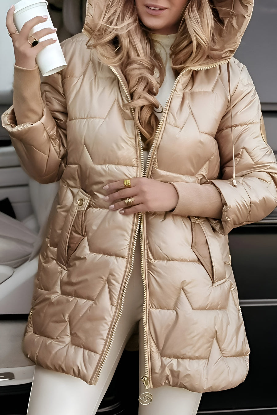 Mageina – Eleganter Winter Mantel Mit Kapuze Und Wattierung