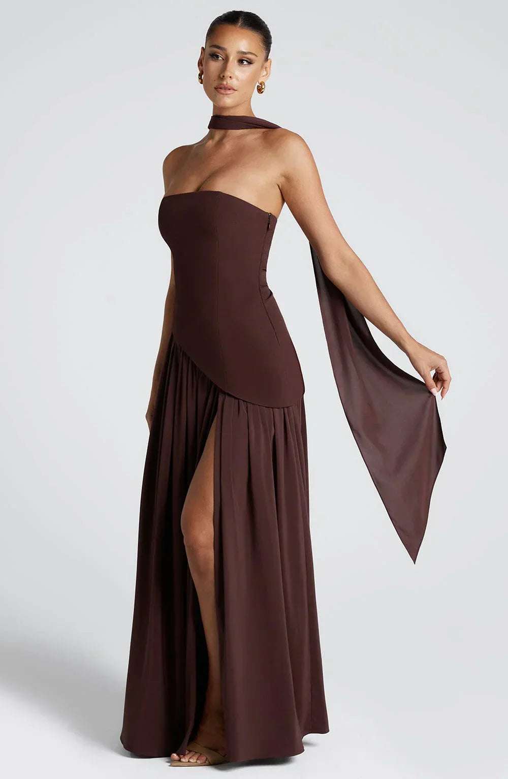 Zalfaa - Elegantes Ärmelloses Langes Kleid