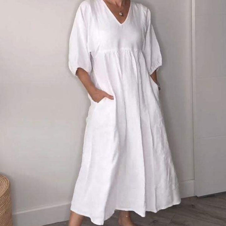 Shantel - Lässiges Kleid Mit V-Ausschnitt