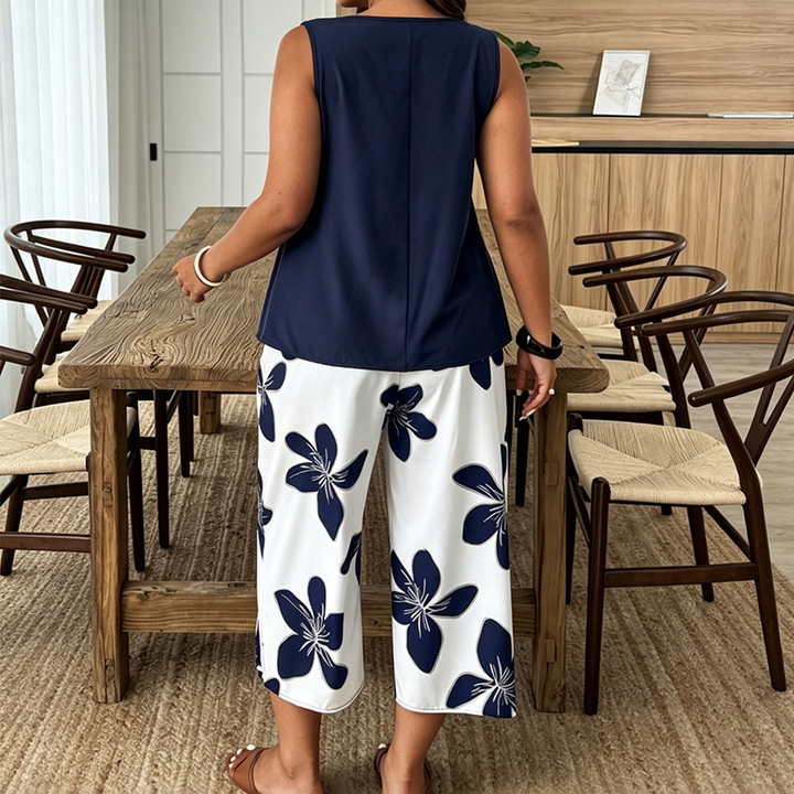 Aniza – Asymmetrisches Oberteil Und Caprihose Mit Blumenmuster