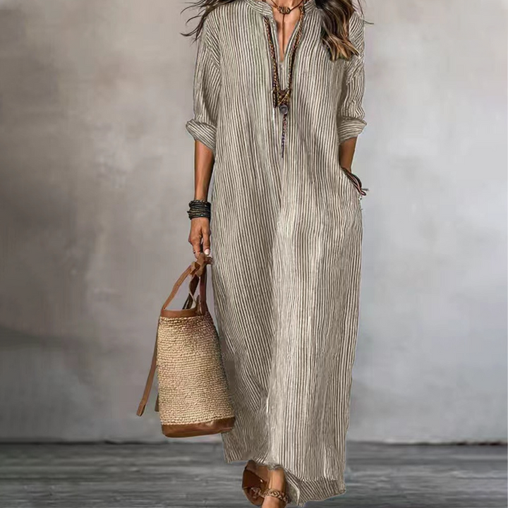 Levina – Gestreiftes Maxikleid Mit V-Ausschnitt